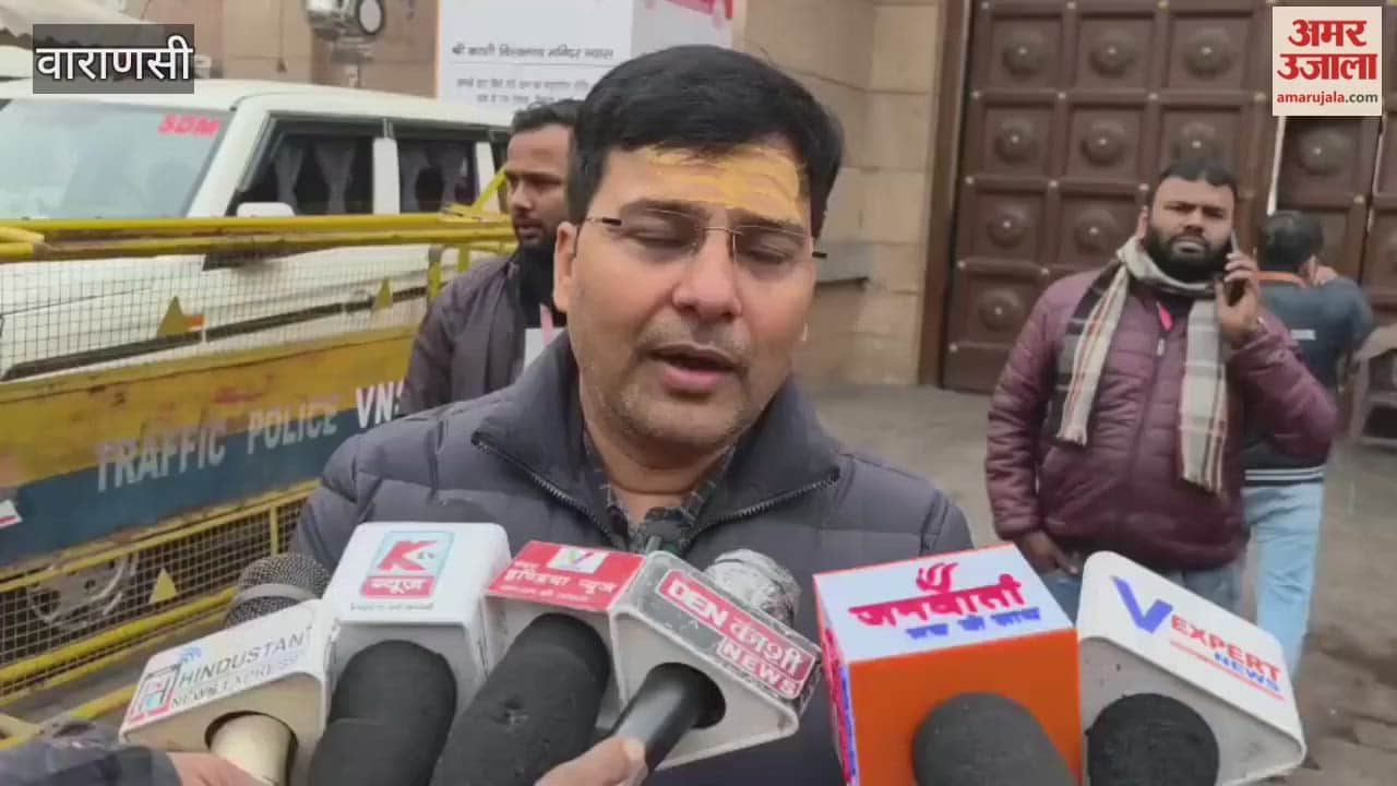 Devotees thronged to see Kashi Vishwanath and Mother Ganga in varanasi