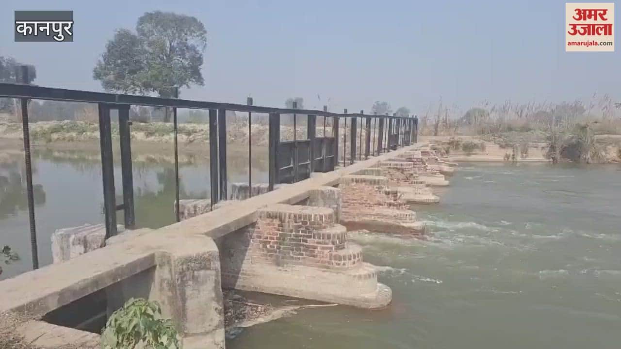 Ramganga canal is overflowing, and four gates have been opened towards Fatehpur
