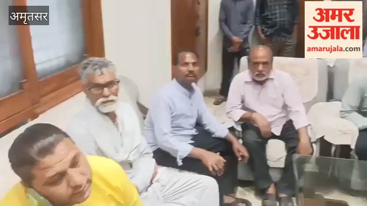 Meat traders from Amritsar met BJP leader Ram Chawla