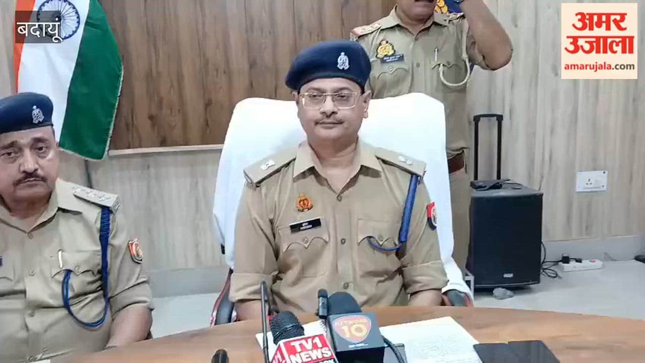 Police solved the robbery within 24 hours, two accused arrested