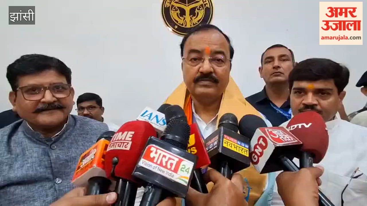 Deputy CM reached Jhansi and said – the opposition wants to make infiltrators their relatives and vote bank.