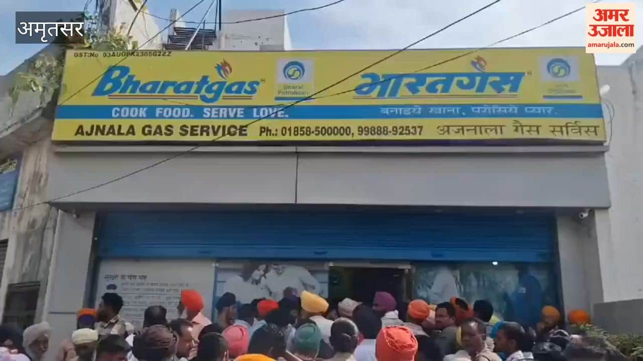 There is no shortage of gas cylinders in Ajnala