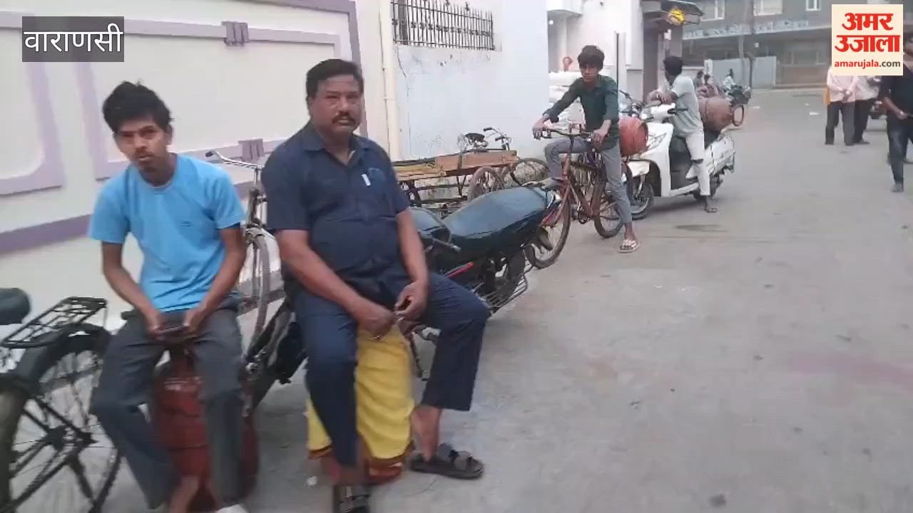 Over 100,000 consumers in Varanasi upset over lack of kitchens