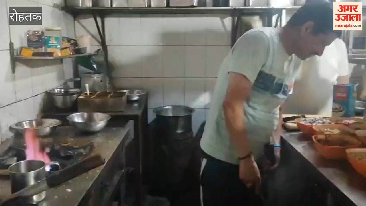 impact of the war on gas consumers was visible in Rohtak