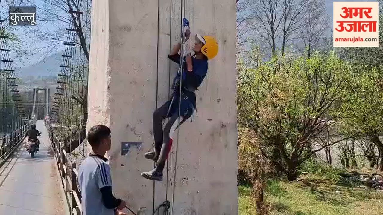 Participants received training in emergency ascending techniques at the Rafting Centre Pirdi Kullu