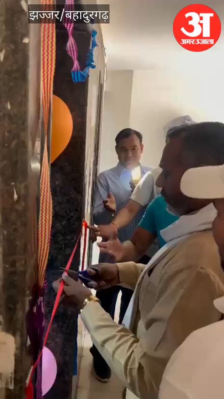 बहादुरगढ़ में ओमेक्स सिटी में टावर नंबर-4 की बड़ी लिफ्ट का हुआ शुभारंभ