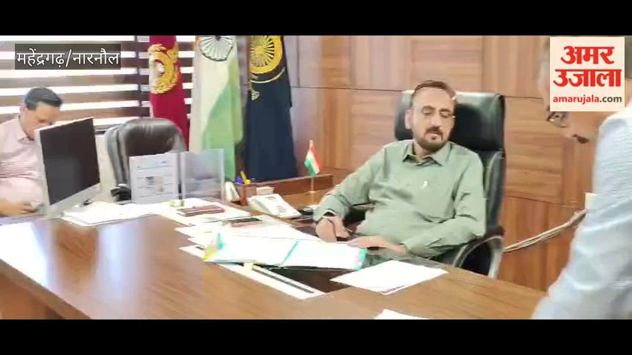 DC Captain Manoj Kumar held a meeting regarding government procurement of Rabi crop in Narnaul.