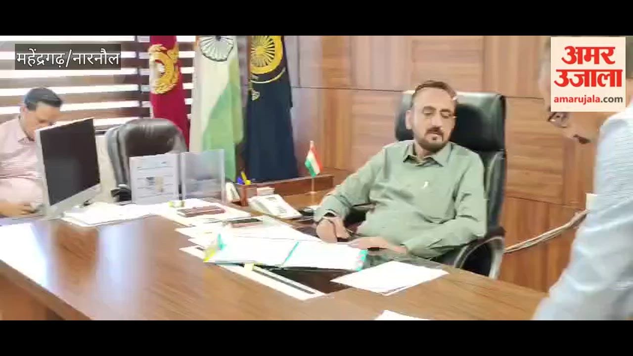 DC Captain Manoj Kumar held a meeting regarding government procurement of Rabi crop in Narnaul.