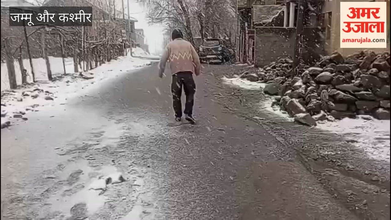 Zojila Road temporarily closed due to heavy snowfall