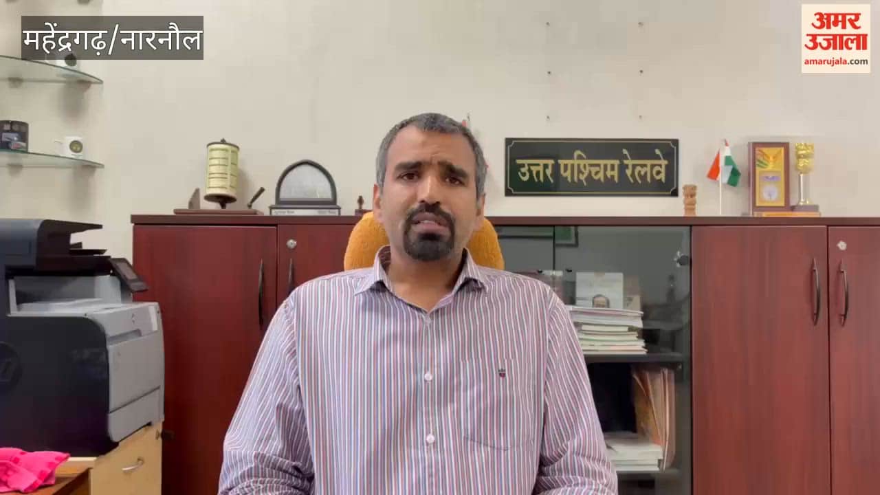 100 hand-held tablets given to Signal Department employees