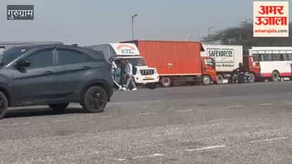 People are facing problems due to lack of foot over bridge in Manesar and Pachgaon areas on Delhi-Jaipur Highway in Gurugram