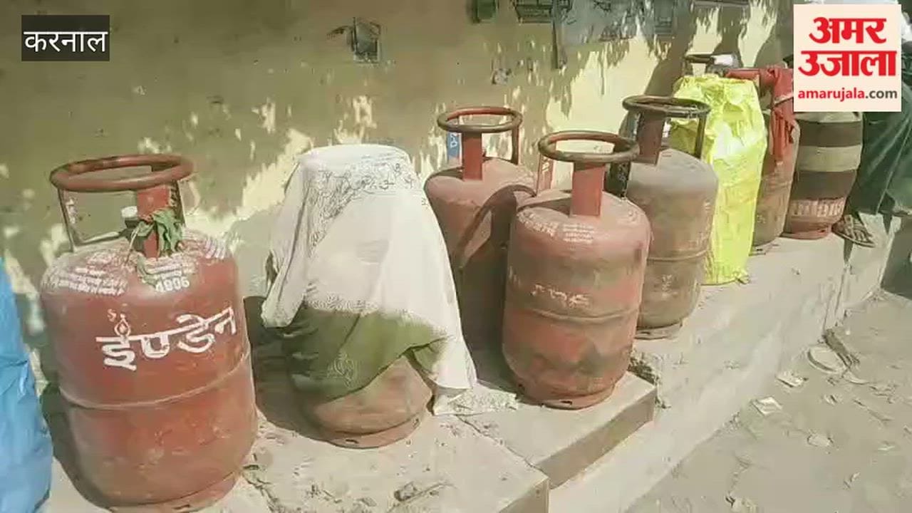 Consumers in Karnal have been queuing up since 5 am to get gas cylinders.