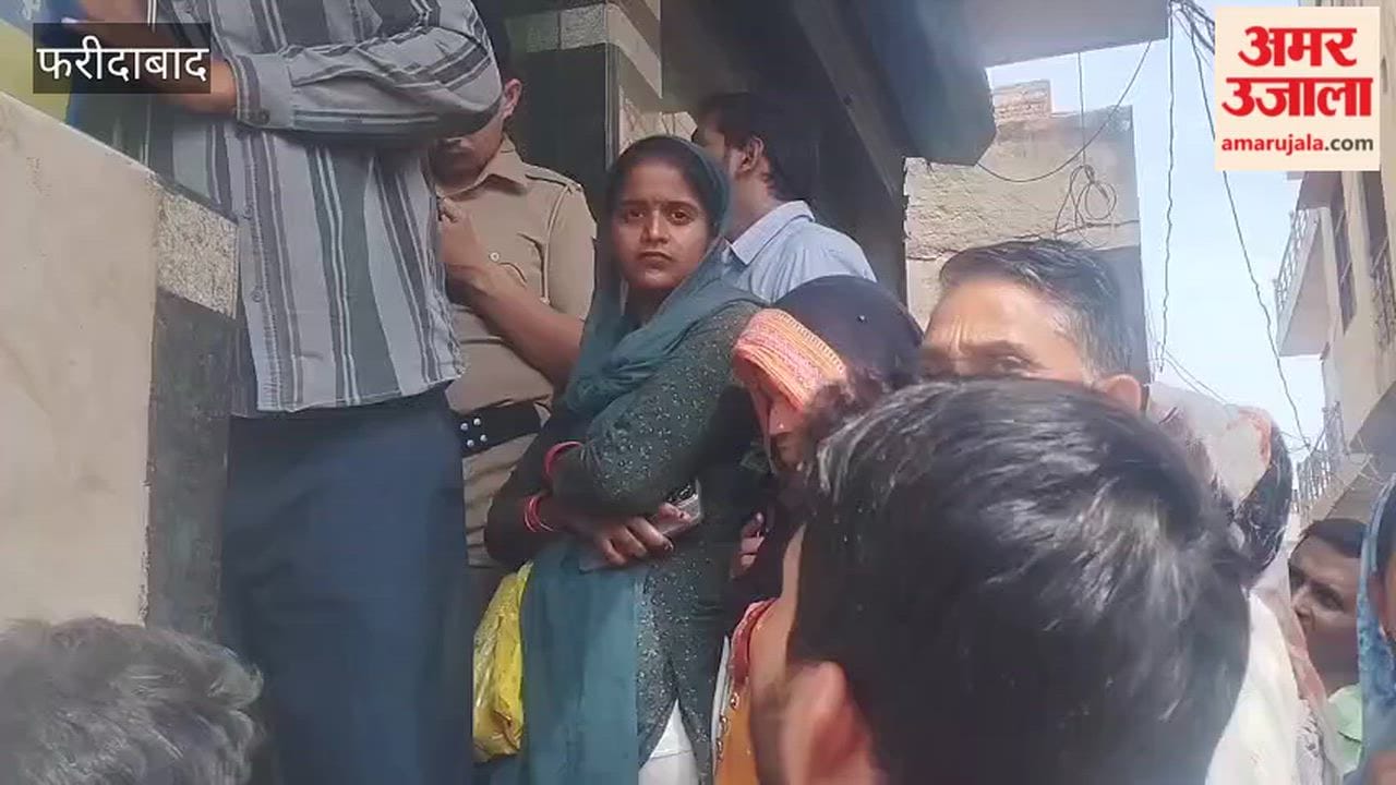 Long queues outside gas agencies in Faridabad