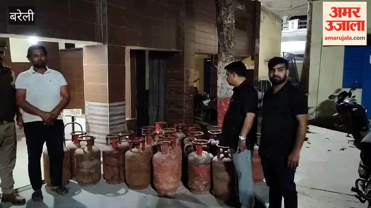 Supply Inspector Raids Shop 22 Cylinders Seized in Bareilly