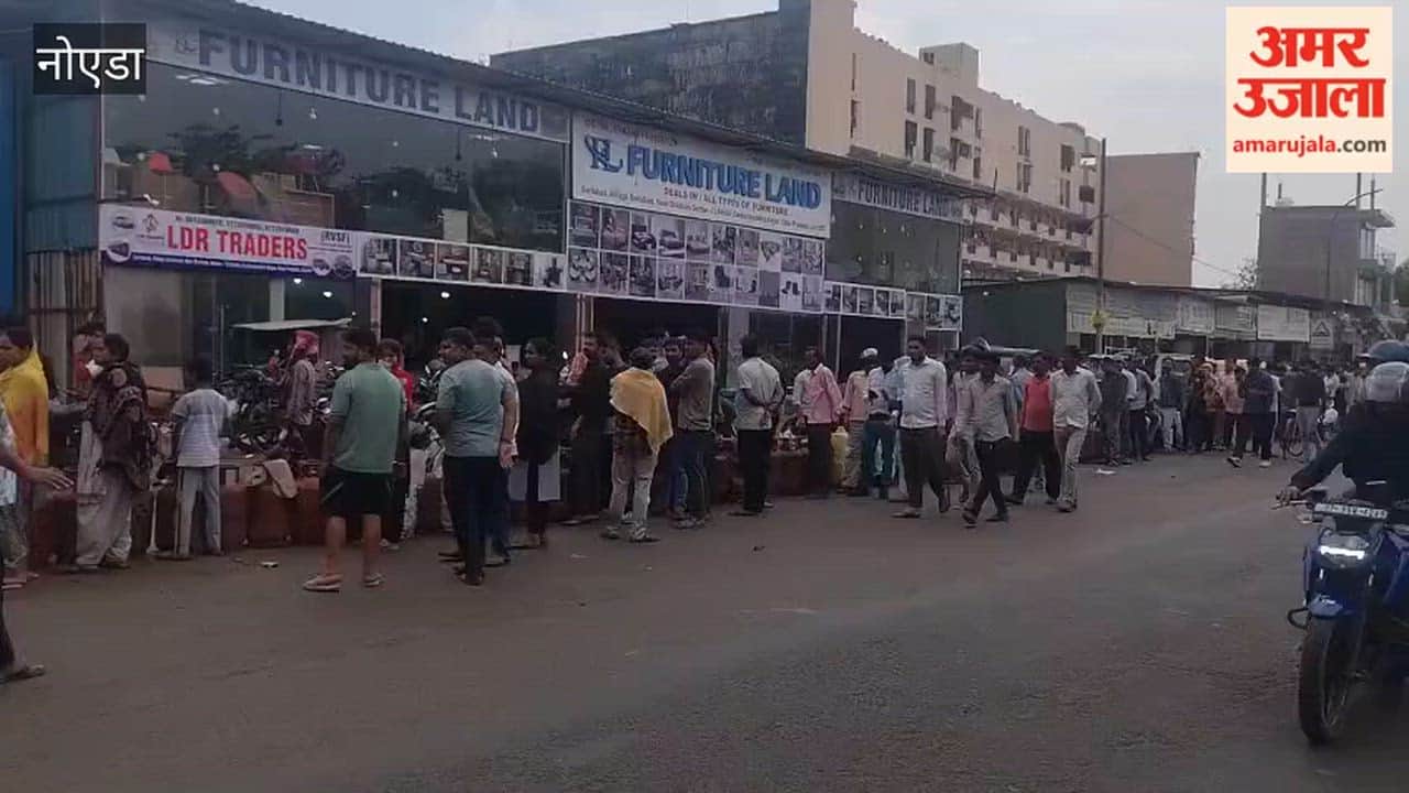 Crowds gathered at a gas agency in Noida to buy cylinders