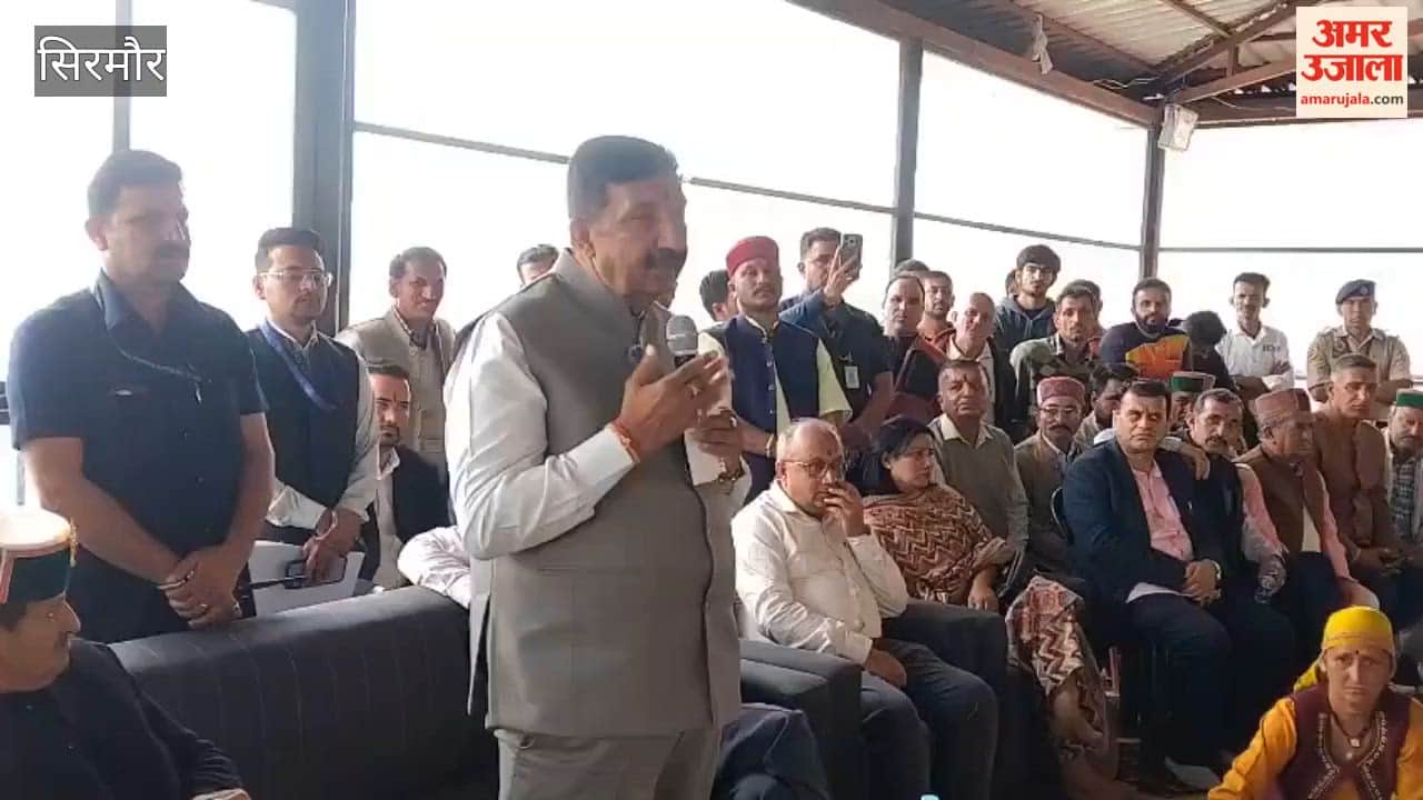 Sirmour Deputy Chief Minister Arrives in Pashmi to Seek Darshan of Chalda Mahasu Maharaj