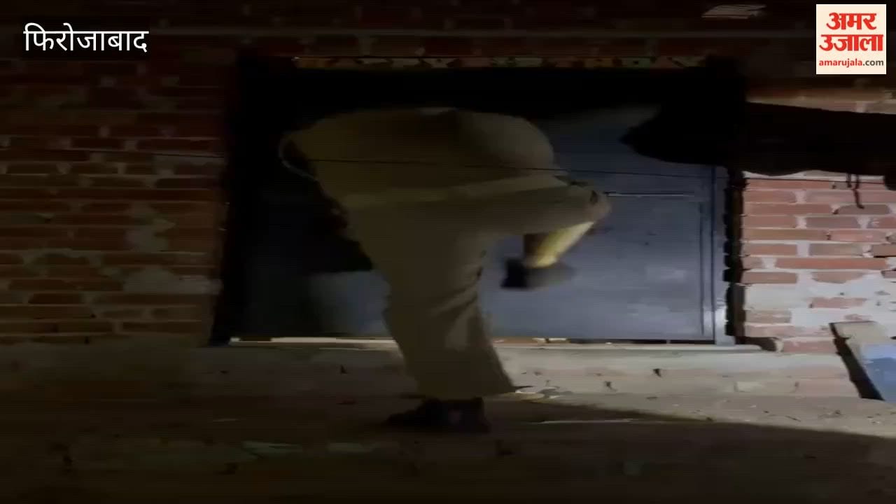 Police Arrives Just in Time Breaks Door and Saves Woman From Hanging