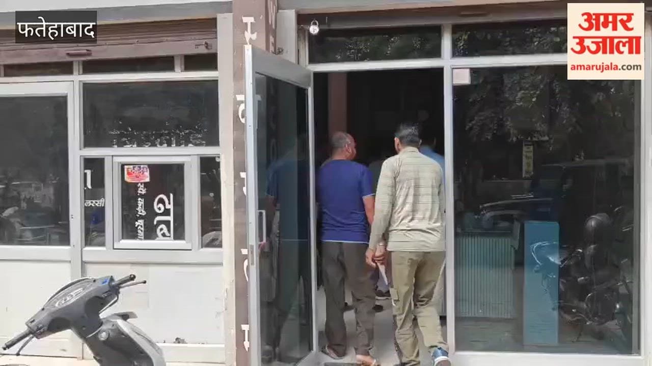 Teams conducted raids in Fatehabad to curb the black marketing of gas.