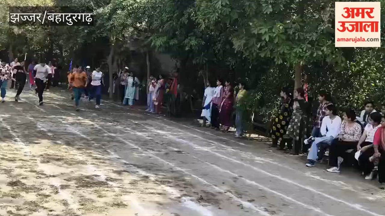 Jyoti, a second-year student, named 'Best Athlete' at the 11th Annual Sports Competition in Bahadurgarh.