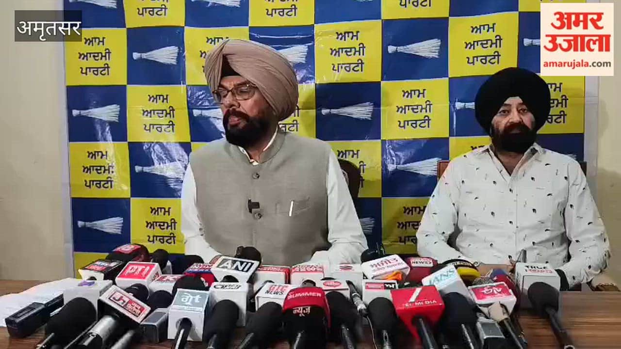 In Amritsar, Kuldeep Singh Dhaliwal asked questions to Amit Shah.