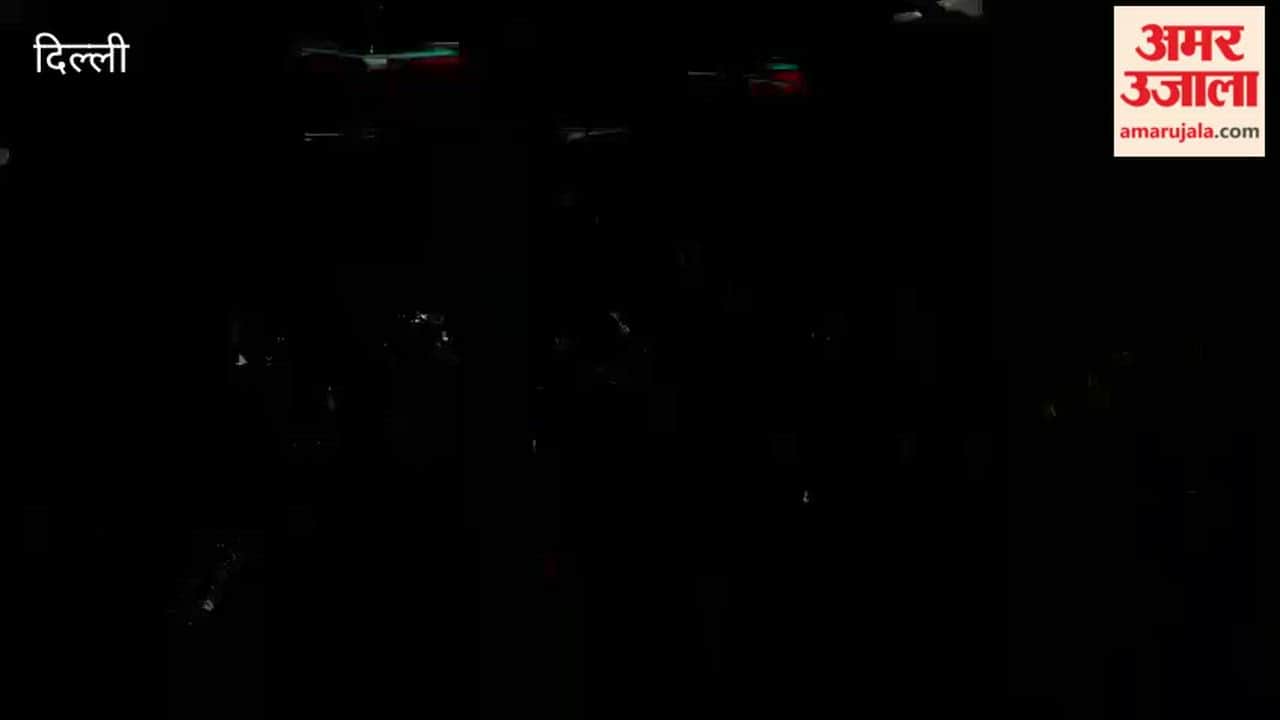 Brainstorming on women empowerment in Vidya Bal Bhavan in Delhi