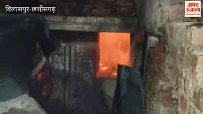 A massive fire broke out in the house, an elderly woman burned to death.