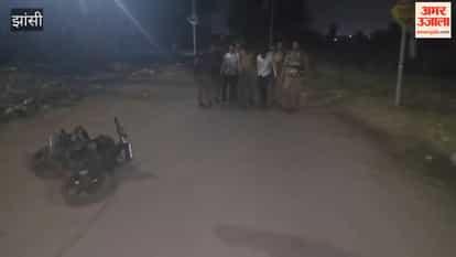 Jhansi Kotwali police caught two notorious thieves in an encounter, CO Laxmikant Gautam gives information.