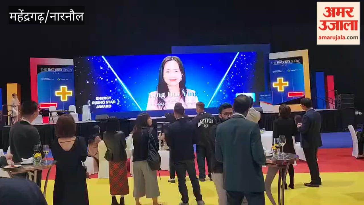 Haryana daughter Dr. Kriti Yadav received the International Asia Energy Award in Hong Kong.