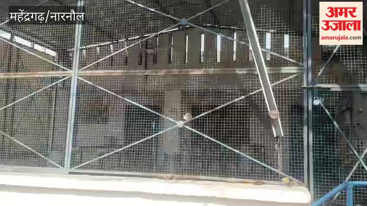 Atal Canteen closed due to non-availability of commercial cylinders