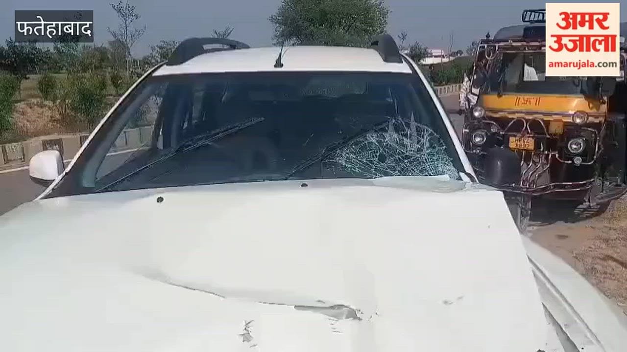 Three girl students injured in a road accident