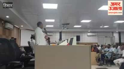 Azad Singh, Vice President of the Sanitation Commission, reached Hisar for a dialogue program.