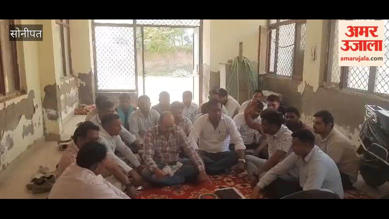 Sarpanch accused of threatening