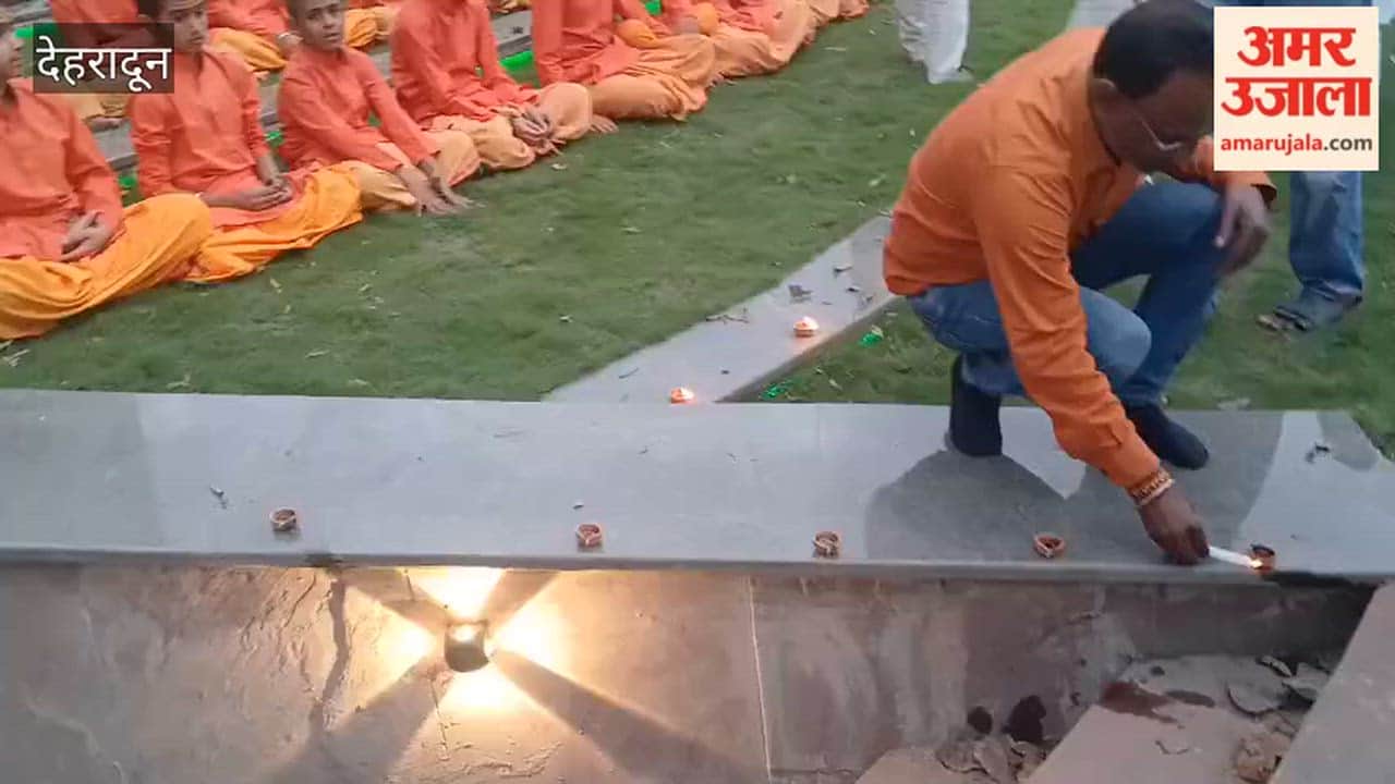 Dehradun: Vedic Brahmin Sabha Lights Lamps at Clock Tower on Hindu New Year