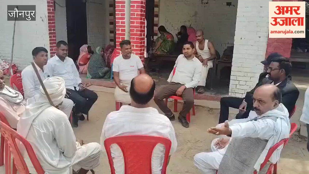 Three Days After Murder Seven Accused Still Elude Police in jaunpur