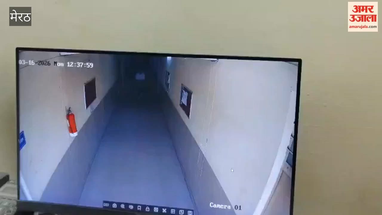Meerut: In Meerut College, a national level wrestling player was assaulted, he was beaten on his shoulder, he was shown a pistol; video viral