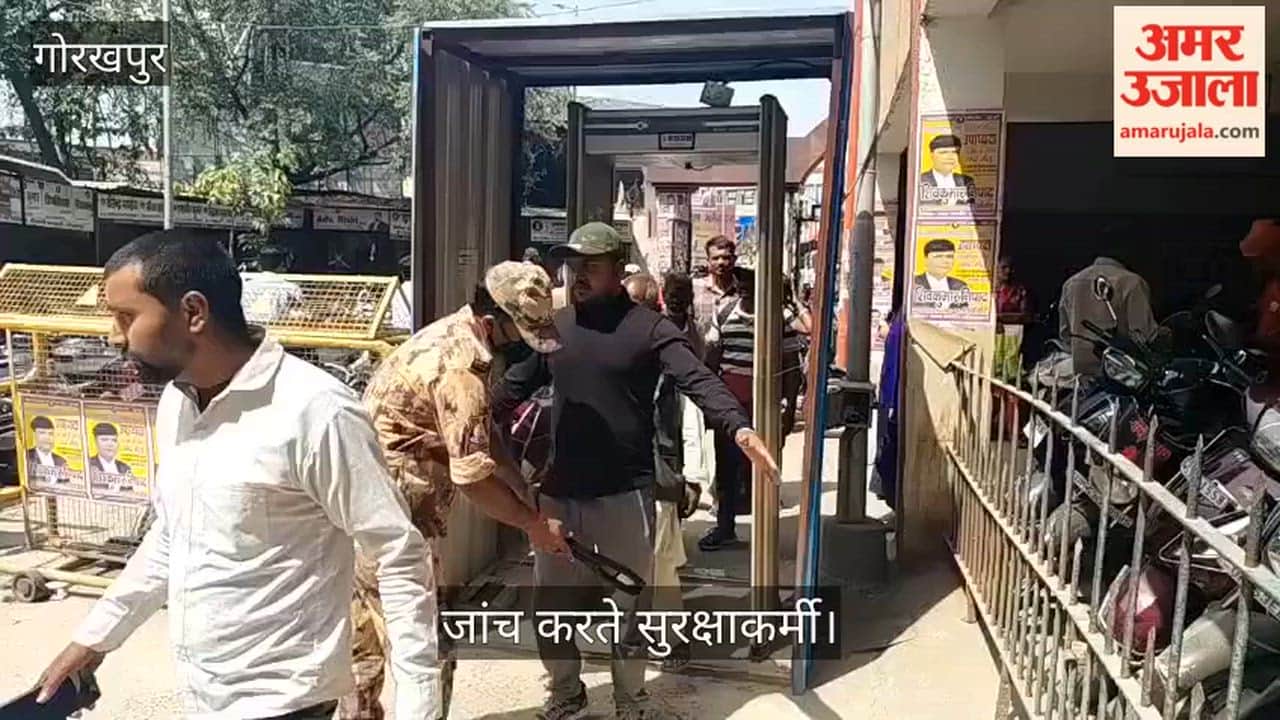 Security tightened at the gate of the civil court complex