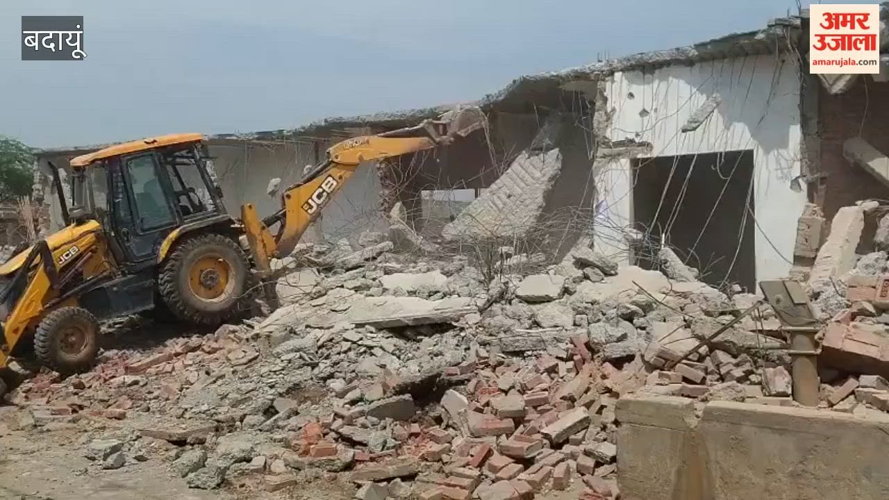 11 shops of murder accused Ajay and his family razed in Badaun