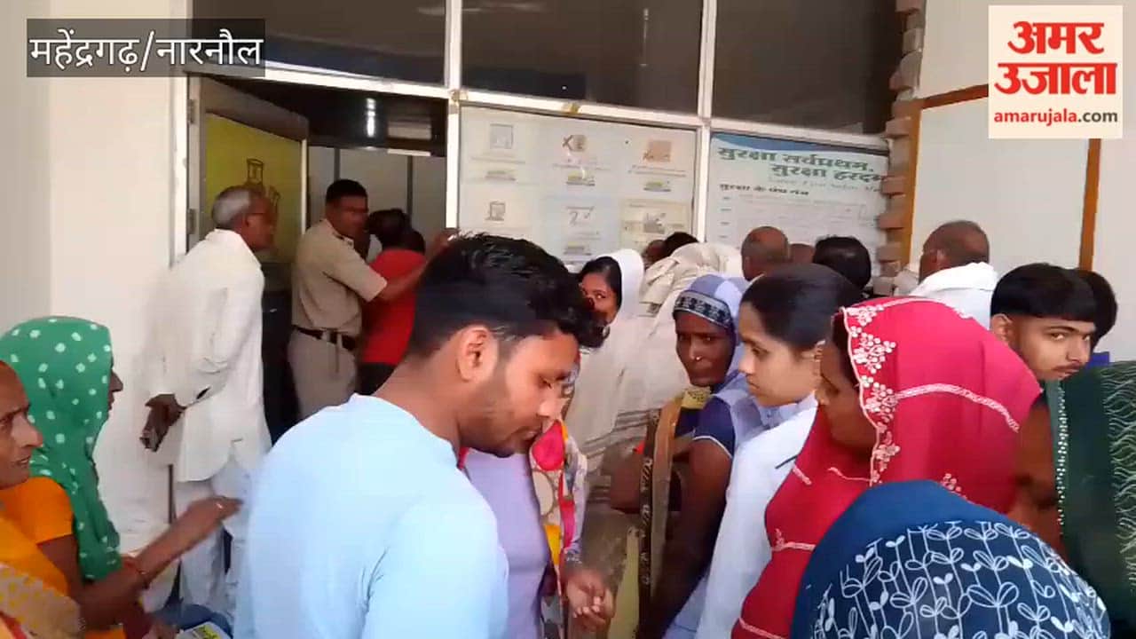 People lined up for hours for cylinders