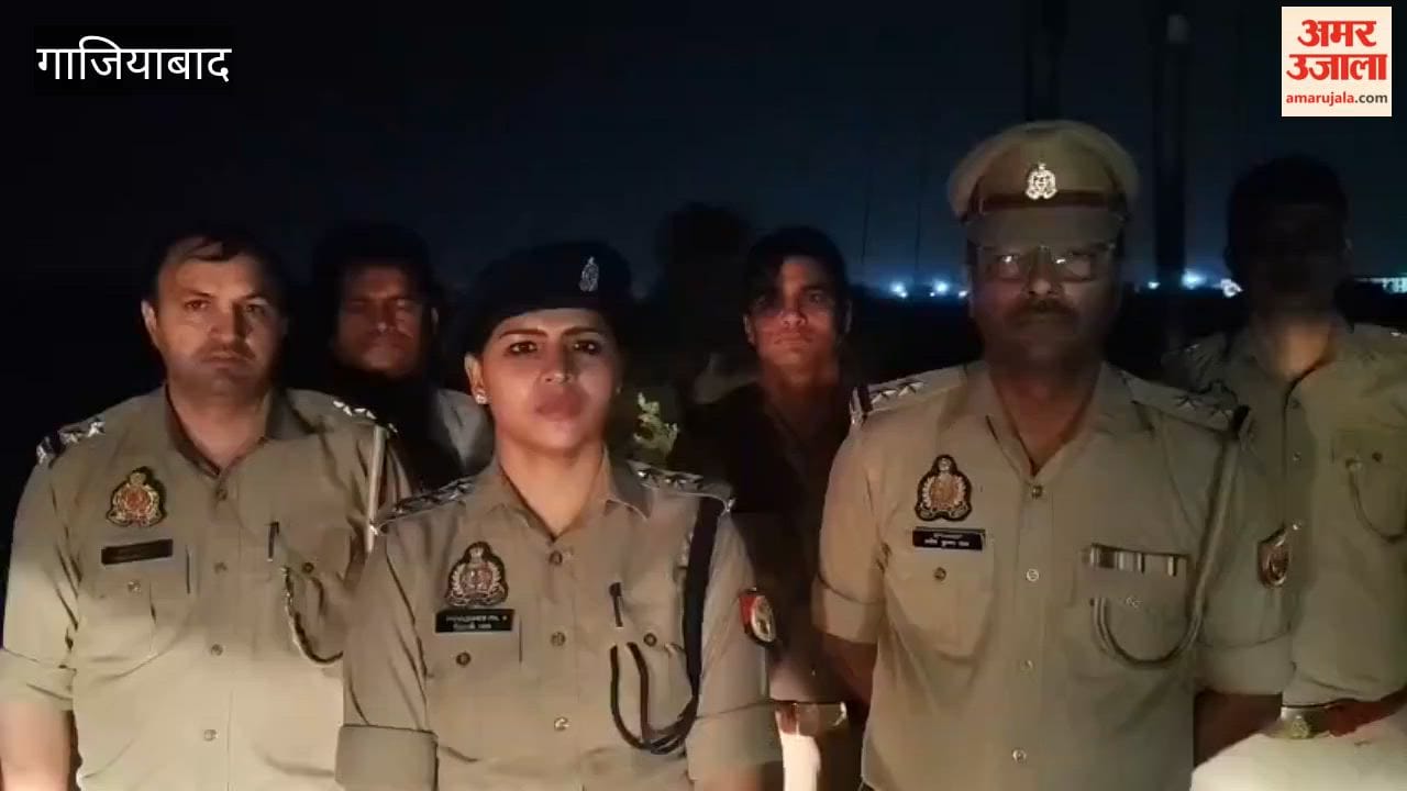 Encounter in Wave City: Wanted Robber Injured in Gunfight; Country-made Pistol and Stolen Bike Recovered