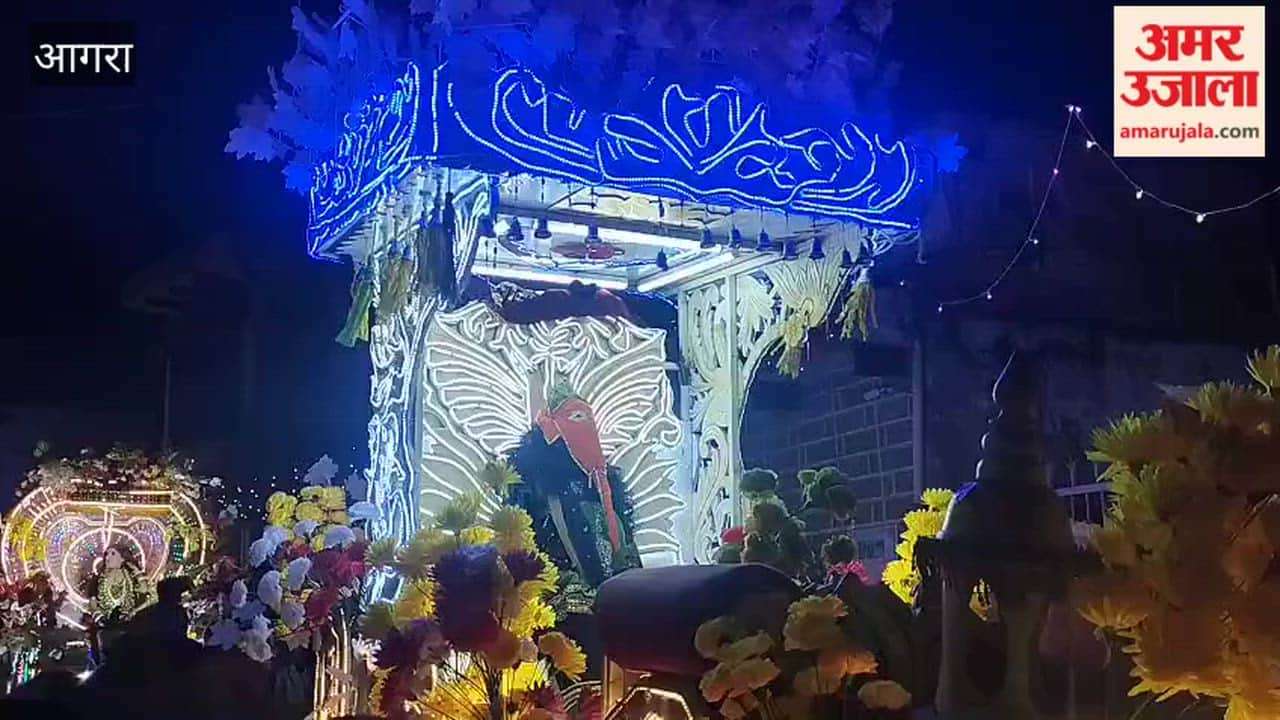 Grand Krishna-Baldev Procession Marks Kans Mela in Fatehpur Sikri