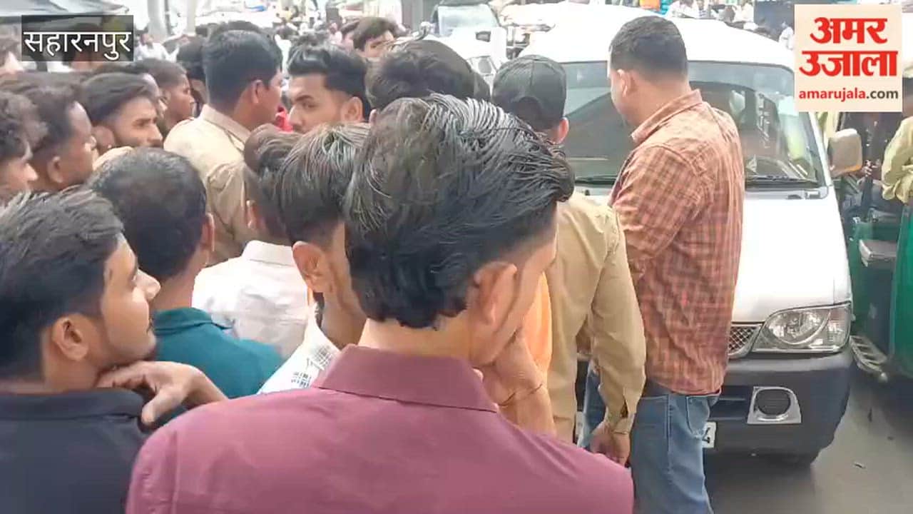 Saharanpur: Cow protection team workers who came to close meat shops were chased by the mob