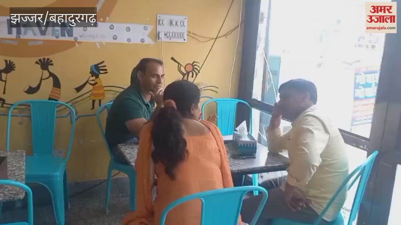 In Jhajjar, sisters—a fashion designer and a researcher—are running a restaurant, giving tough competition to men.