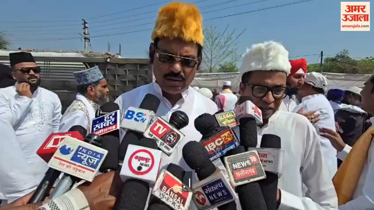 Eid ul Fitr celebrated at the city Eidgah ground large numbers of people participate in Rajnandgaon