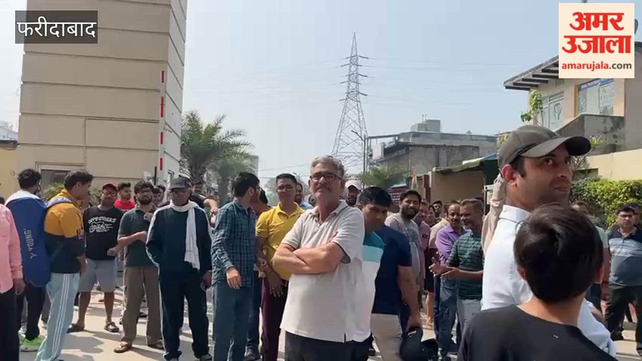Faridabad Residents Protest as Generator Diesel Rate in Society Hiked to 45 rs