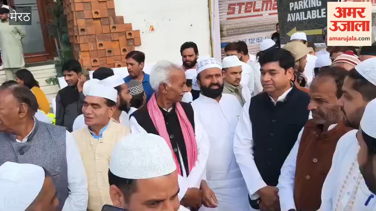 Meerut: SP District President and Congress City Chief Greet Devotees at Eidgah