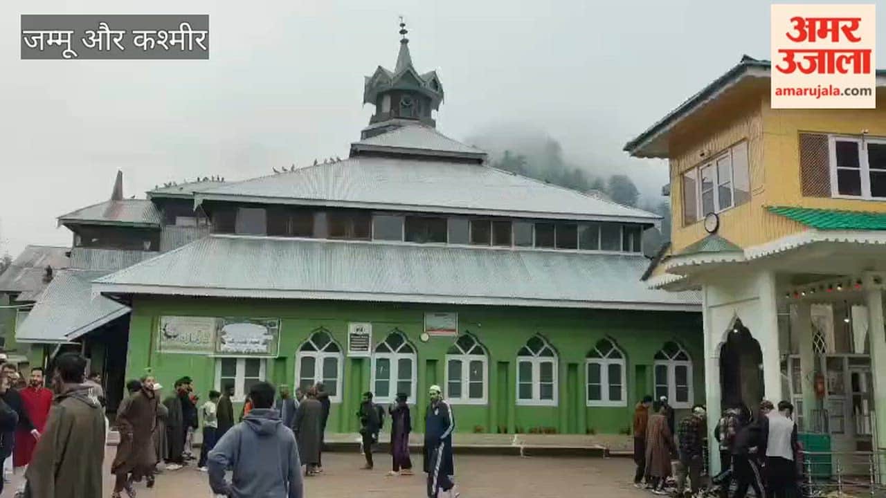 Thousands Offer Eid-ul-Fitr Prayers Across Bandipora, Pray for Global Peace