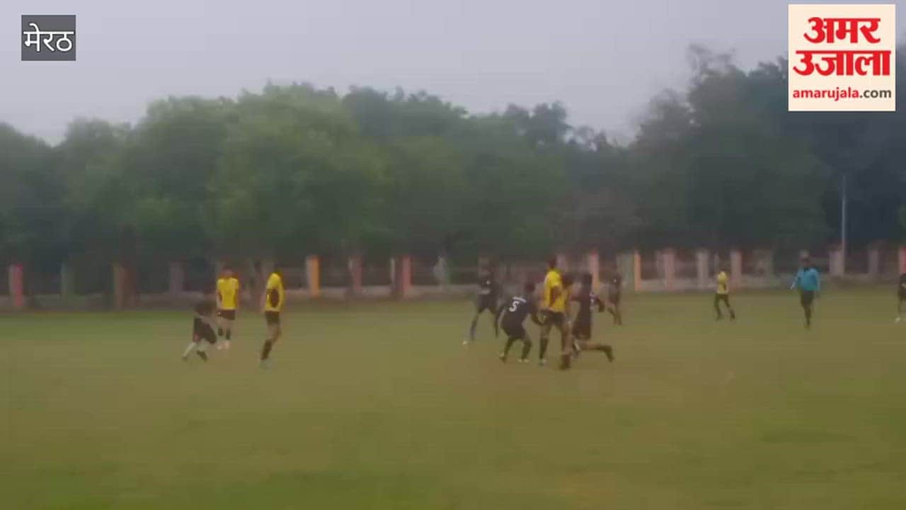 Meerut: Exciting match in football competition