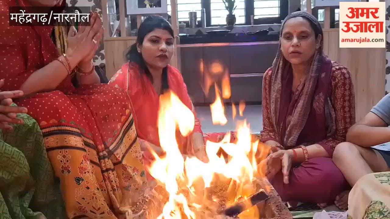 Yajna and Seminar Held During Navratri; Women Resolve to Ensure the Safety of Daughters