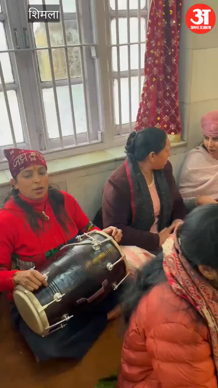 Shimla: मैया मेरा दिल खो गया इन पहाड़ों में भजन से गूंजा कालीबाड़ी मंदिर