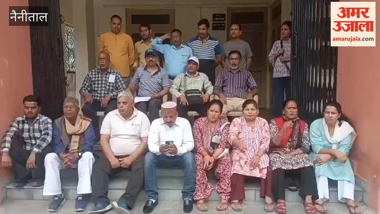 Various organizations staged a sit-in protest against the gas shortage